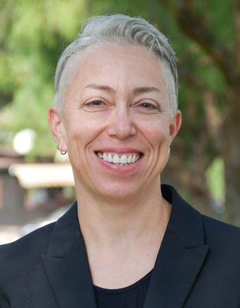 Doç. Dr. BERNA NUMAN